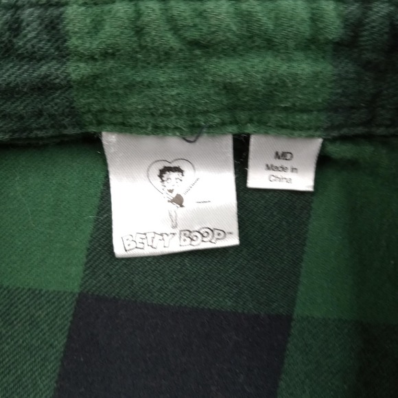 Betty Boop Shirt Womens Medium Green Plaid Flannel Button Front Graphic Top - Picture 3 of 8